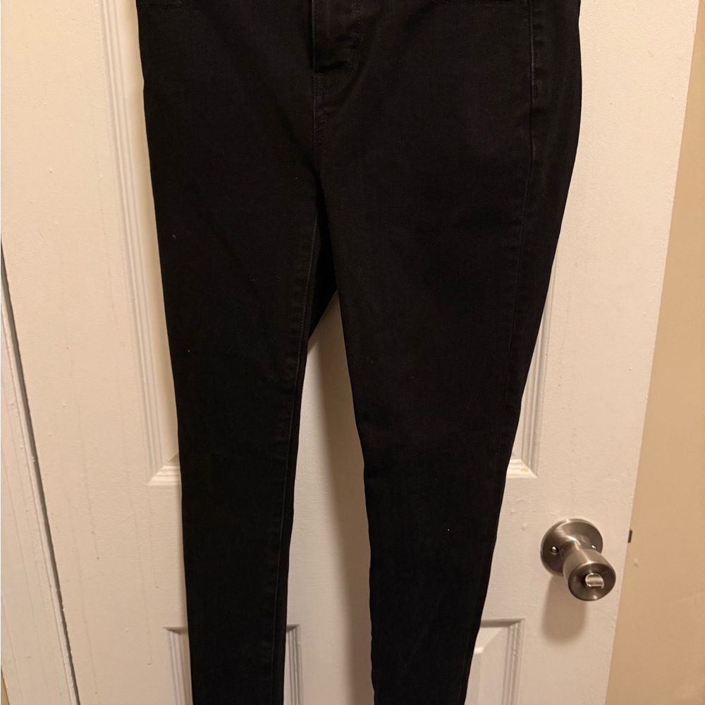 American Eagle Dream Stretch Skinny Jeans (short)